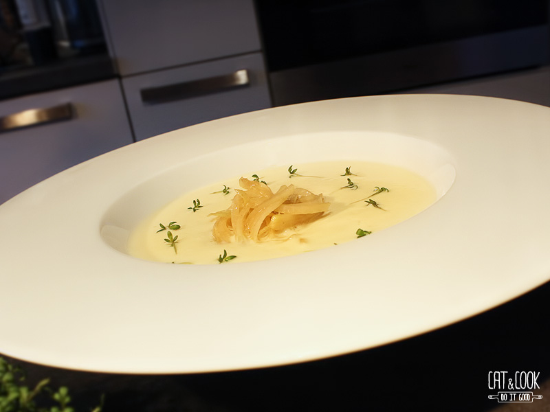 Krémová kedlubnová polévka