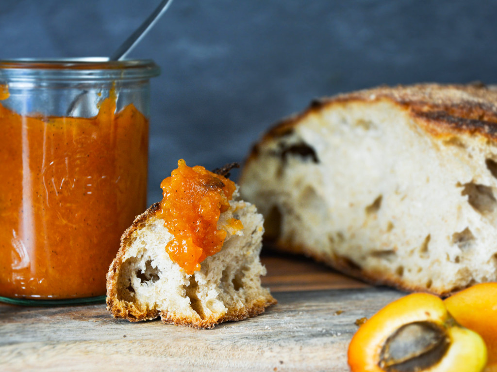 Meruňkový džem s vanilkou