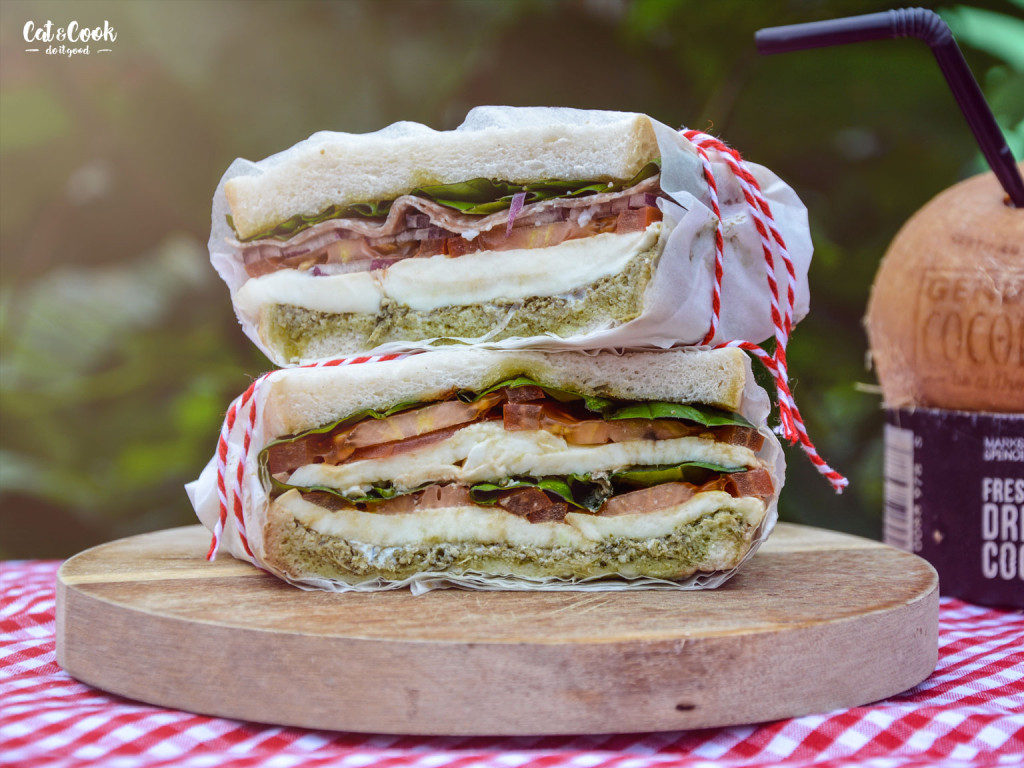 Sendvič v italském stylu z M&S potravin