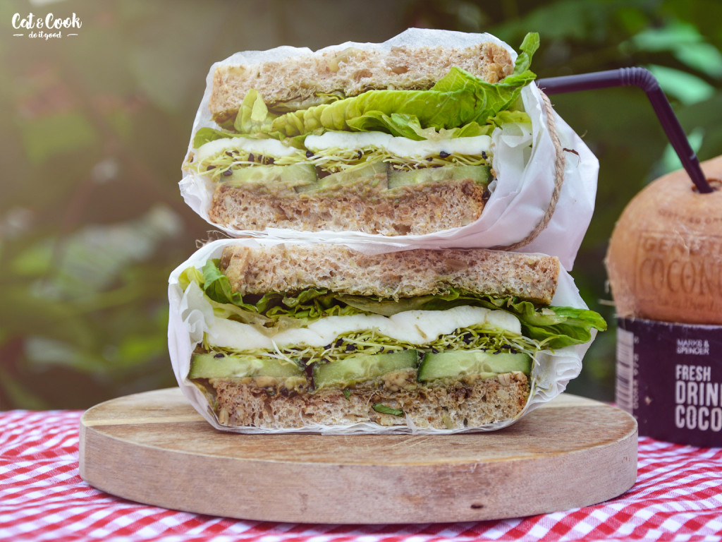 Zelený „veggie“ sendvič z M&S potravin