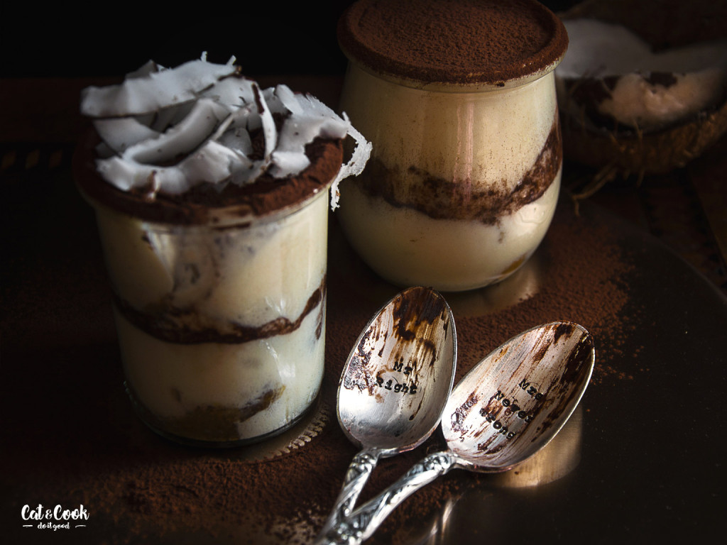 Kokosové tiramisu