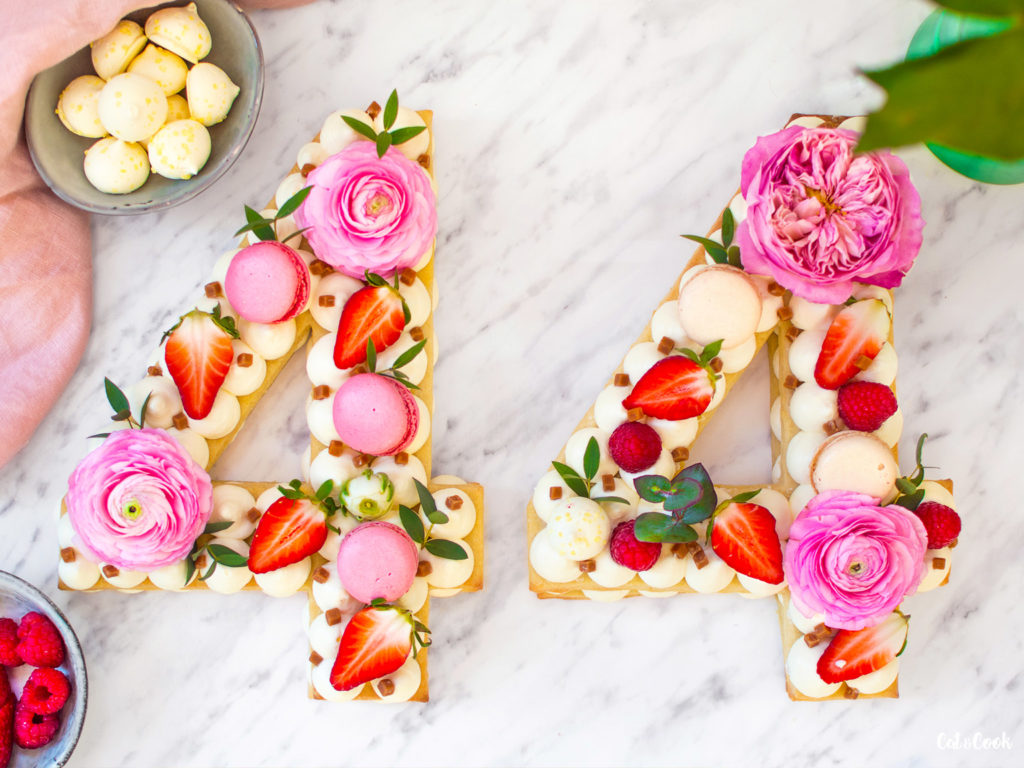 Cream tart - Number / Alphabet cake - Biscuit cake