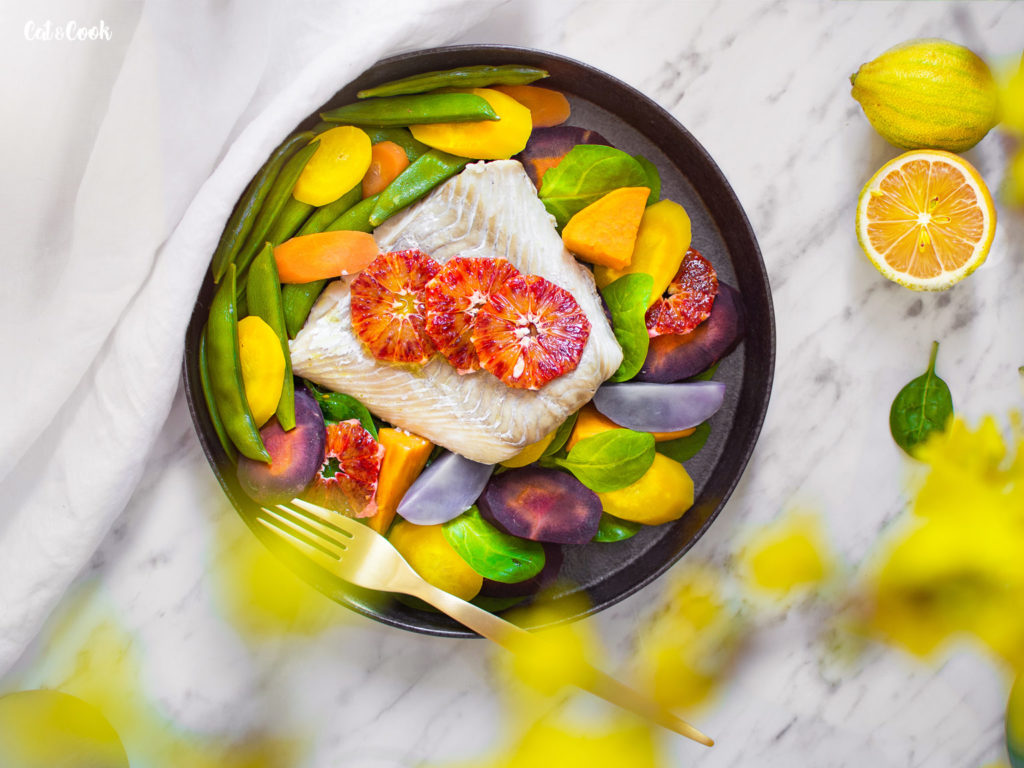 Treska se zeleninou a pomerančovou zálivkou