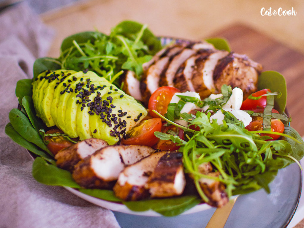 Chicken bowl z M&S potravin