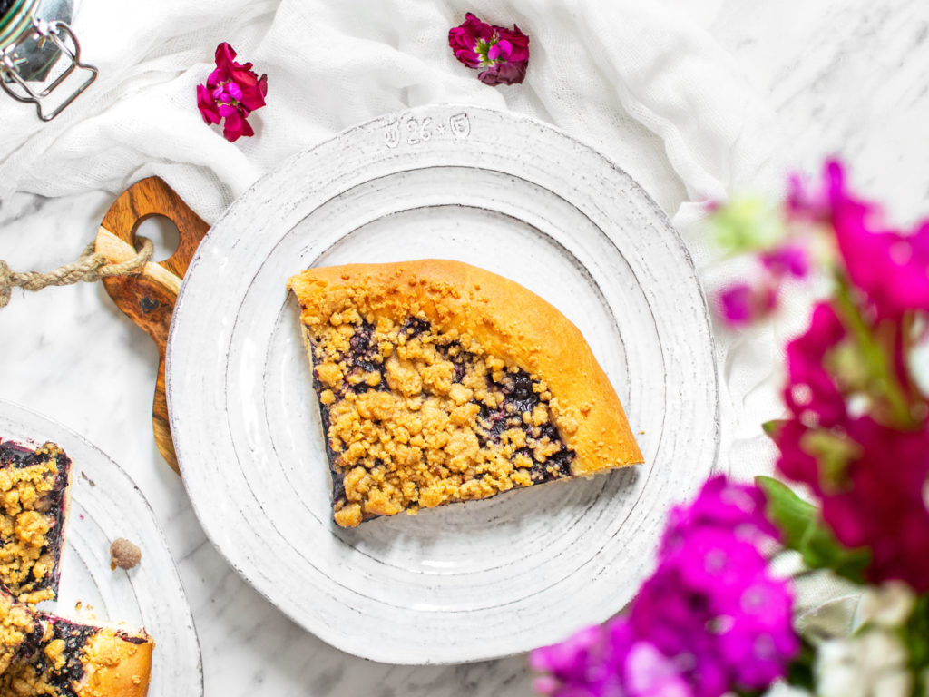 Kynutý koláč s borůvkami