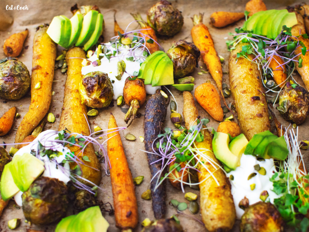 Pečené mrkvičky s avokádem